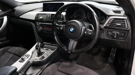 2013 Bmw 320i Touring M Sports image 339833