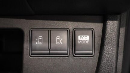 2013 Nissan Serena Highway Star S-Hybrid V Selection image 337519