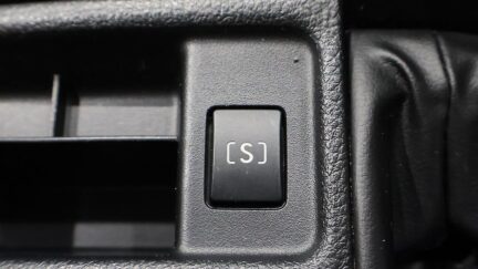 2012 Subaru Impreza Sport 1.6i-L image 338917