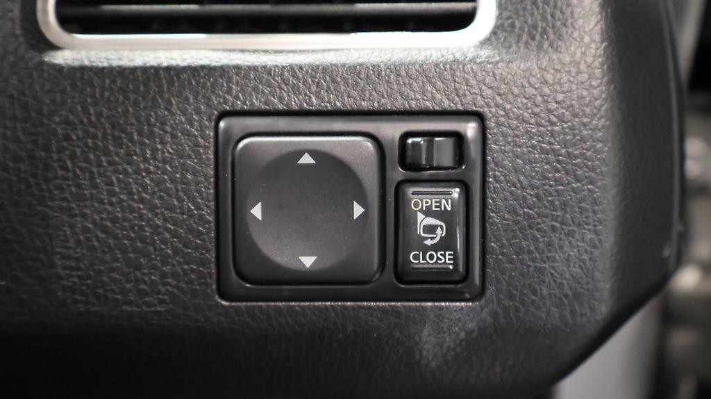 2013 Nissan Serena Highway Star S-Hybrid V Selection image 337518