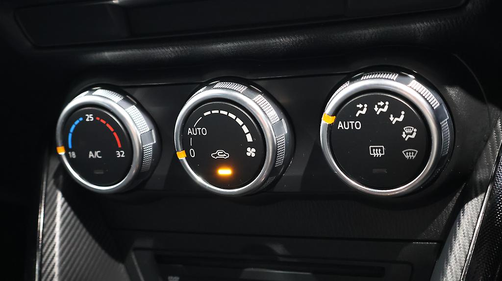 2015 Mazda Demio 13S image 339114