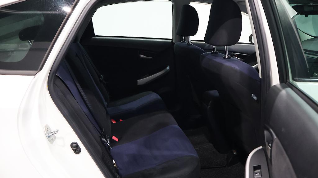 2013 Toyota Prius image 339088