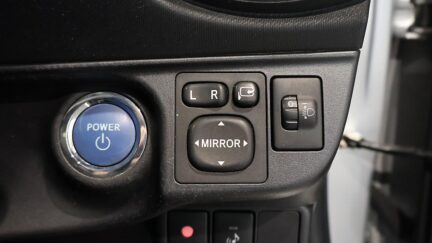 2013 Toyota Aqua S Model image 338639