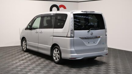 2013 Nissan Serena Highway Star S-Hybrid V Selection image 337503