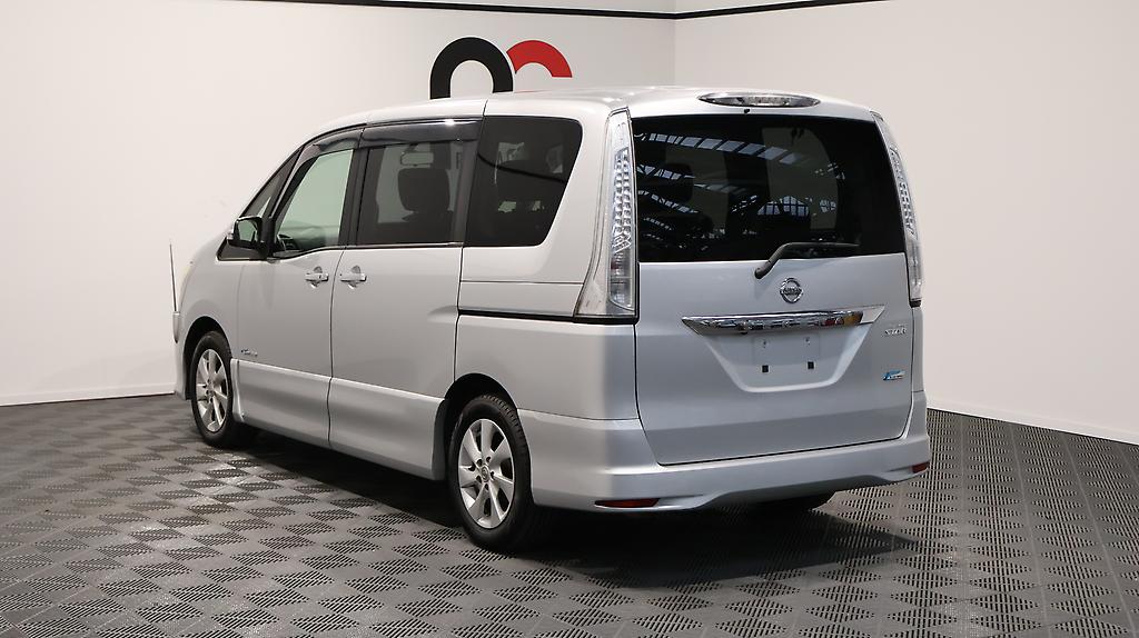 2013 Nissan Serena Highway Star S-Hybrid V Selection image 337503