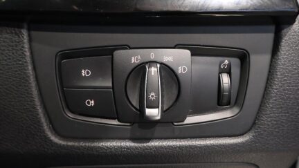 2013 Bmw 320i Touring M Sports image 339838
