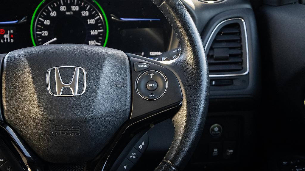 2015 Honda Vezel Hybrid Hybrid X image 338789