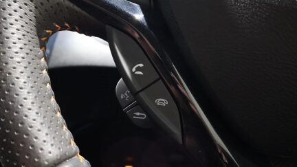 2012 Honda Fit Shuttle Hybrid Smart Selection image 338555