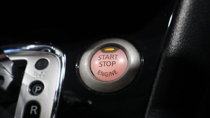 2013 Nissan Serena Hybrid Highway Star S V Selection image 337805