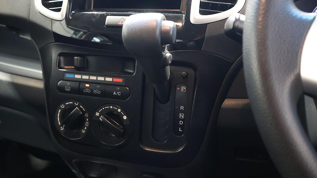 2015 Suzuki Solio G-Limited image 337559