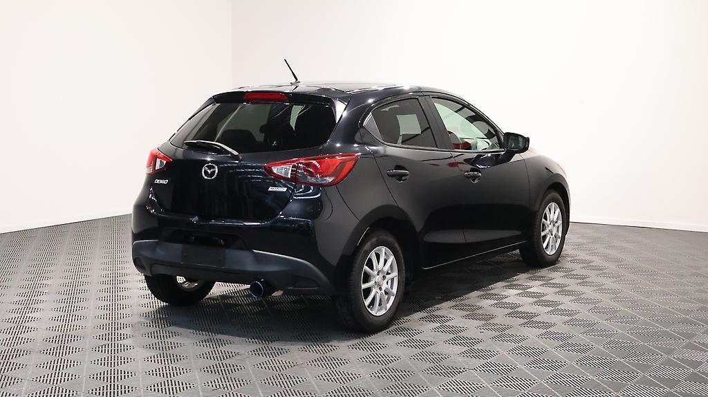2014 Mazda Demio 13S image 339910