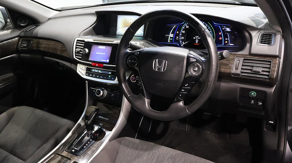 2013 Honda Accord LX Hybrid image 340190