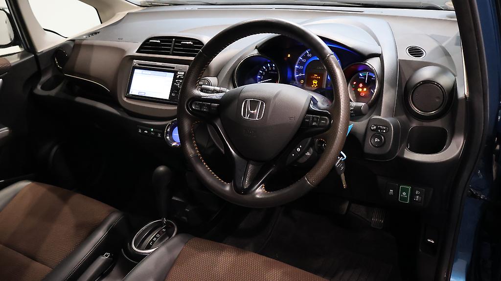 2012 Honda Fit Shuttle Hybrid image 339308