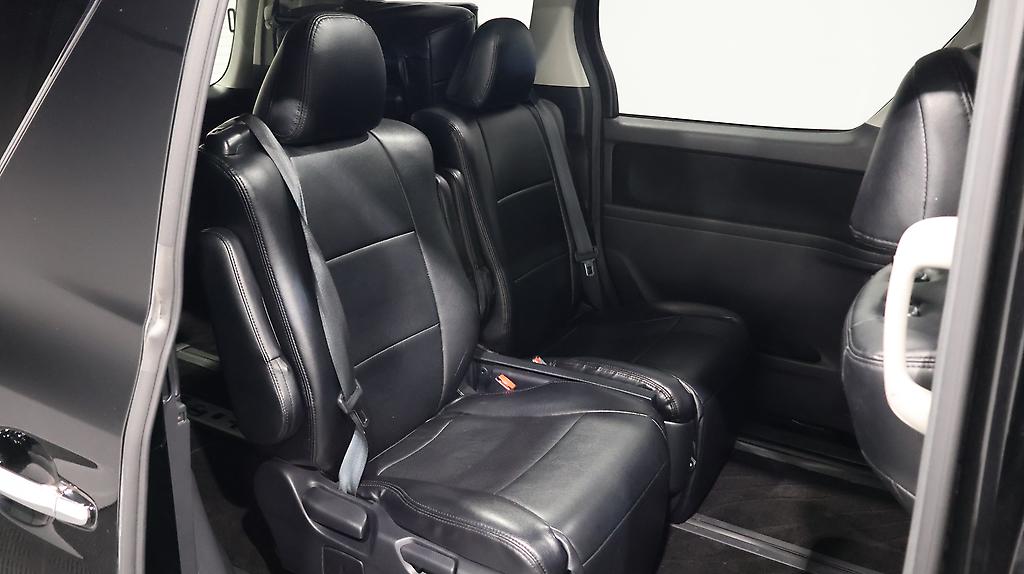 2012 Toyota Vellfire 2.4Z image 336194
