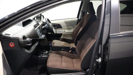 2013 Toyota Aqua G Model image 339574