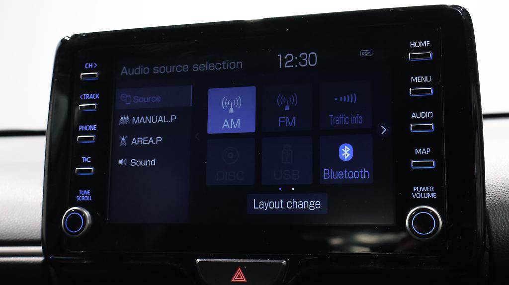 2020 Toyota Yaris Push Button Start + Reverse Camera image 340506
