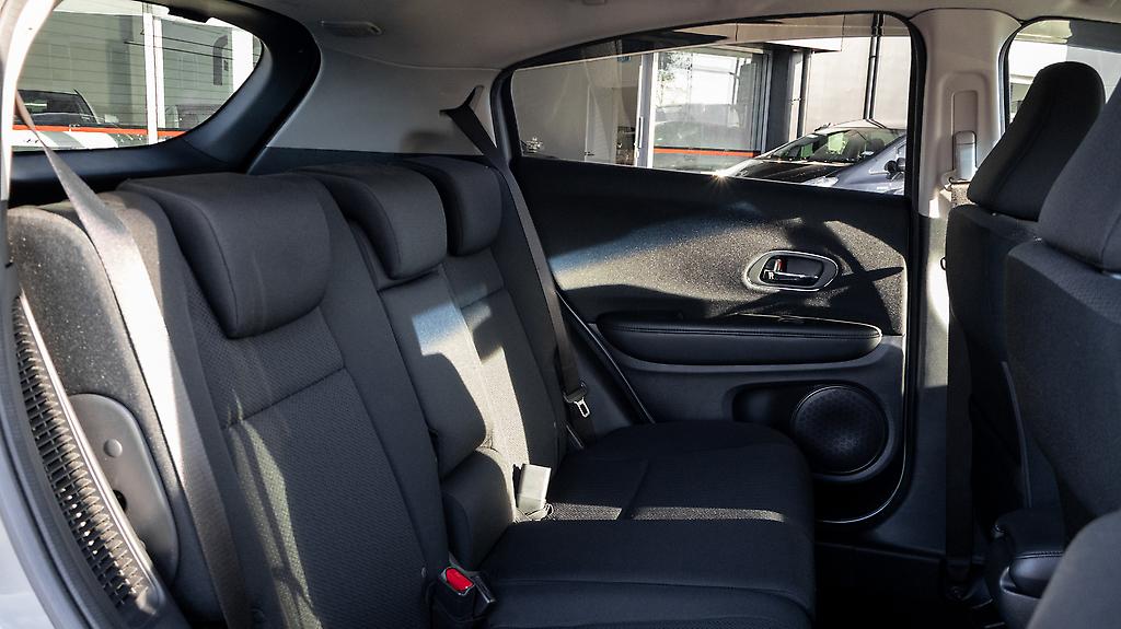 2015 Honda Vezel Hybrid Hybrid X image 339439
