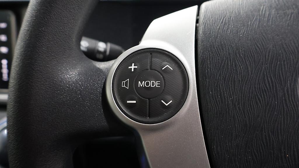 2012 Toyota Aqua S Model + Alloys image 339818