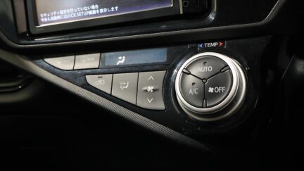 2015 Toyota Aqua G Black Leather Selection image 339290