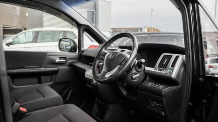 2012 Honda Step Wagon Spada Z Inter Navi Selection 8 Seater image 336854