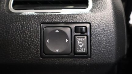 2013 Nissan Serena Highwaystar S-Hybrid image 345810