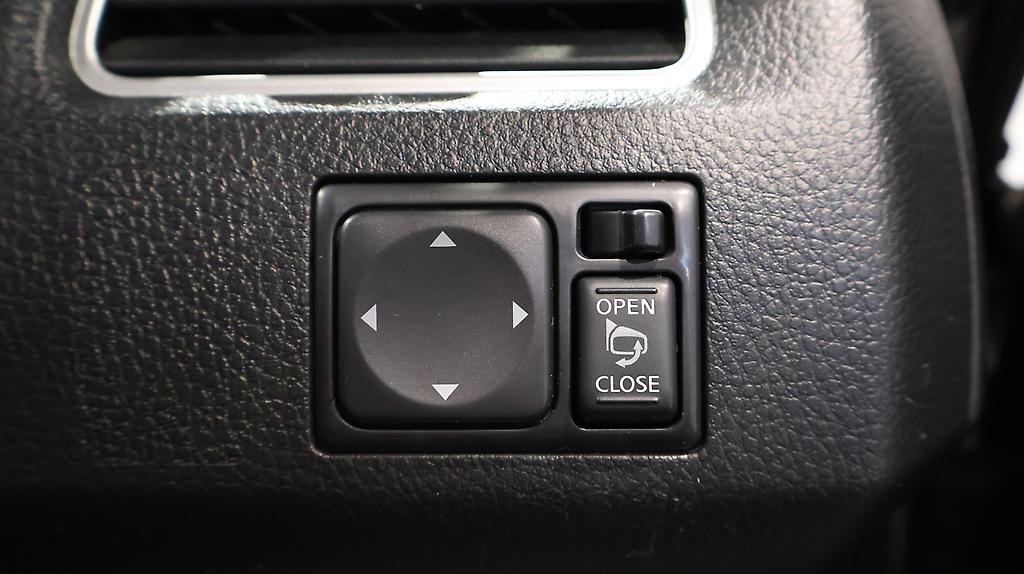 2013 Nissan Serena Highwaystar S-Hybrid image 345810