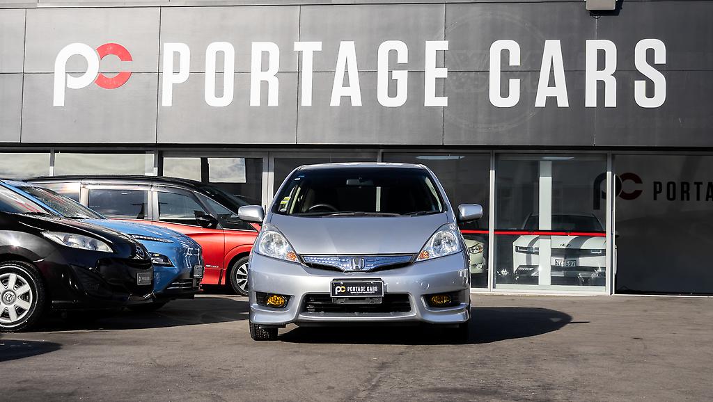 2012 Honda Fit Shuttle 15x  Half leather keyless image 342461