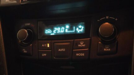 2014 Suzuki Swift XG Model image 344591