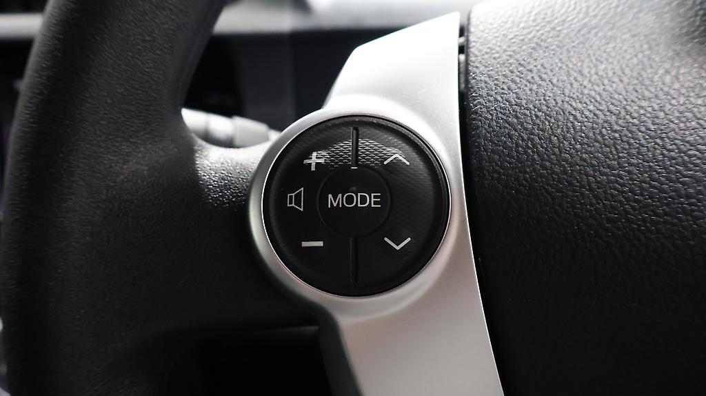 2015 Toyota Aqua S Model + Push Button Start image 342689