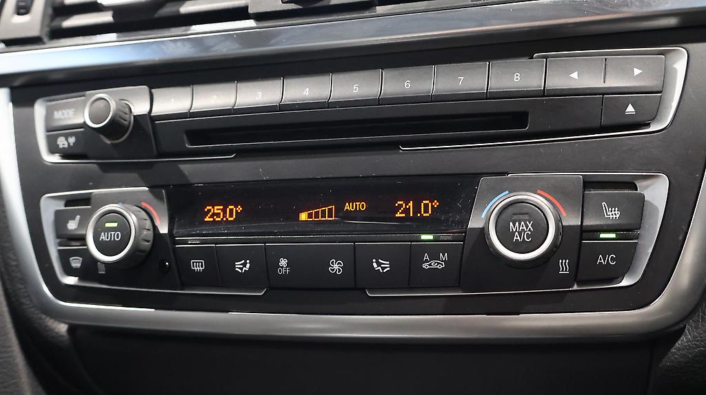 2013 BMW 320i 320i Luxury image 344485