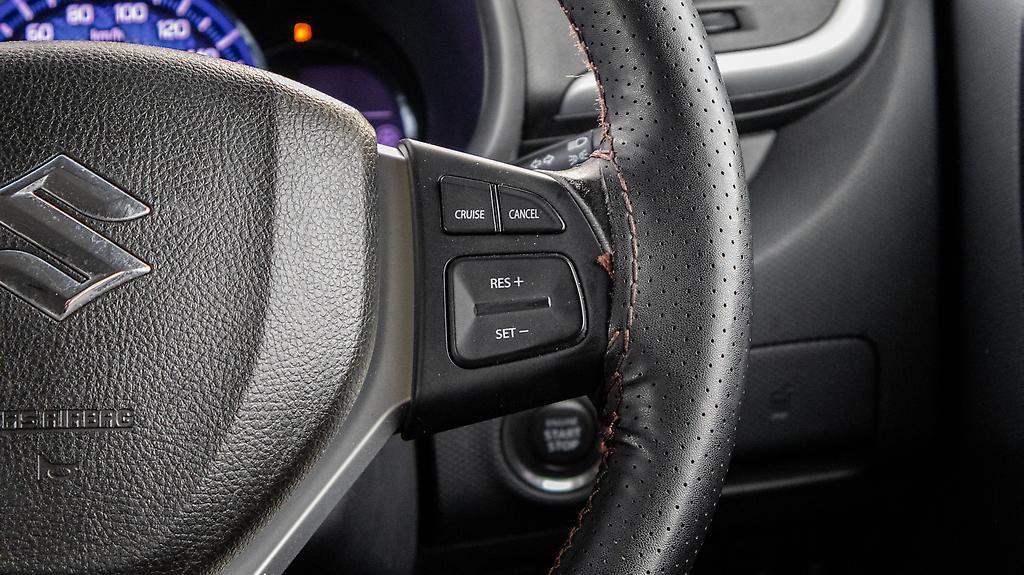 2015 Suzuki Solio Push Start , Dual power slide door image 345936