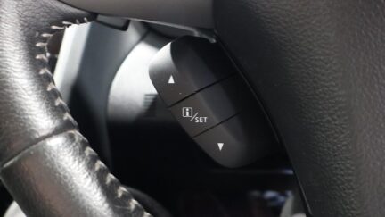 2015 Subaru Impreza Cruise Control + Half Leather Seats image 343483