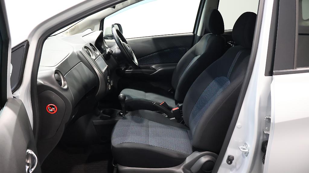 2014 Nissan Note X Emergency Brake Package image 344822