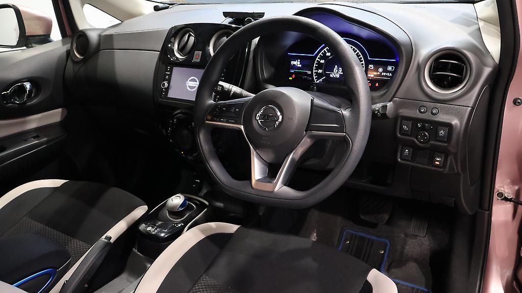 2018 Nissan Note e-Power X image 343117