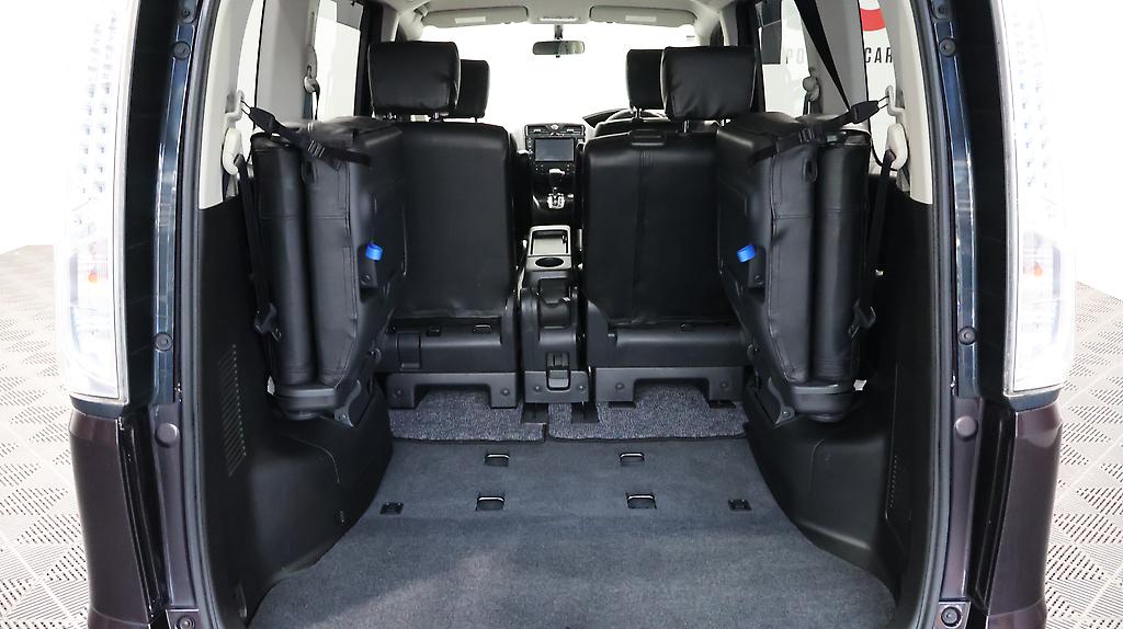 2013 Nissan Serena Highwaystar S-Hybrid image 345797