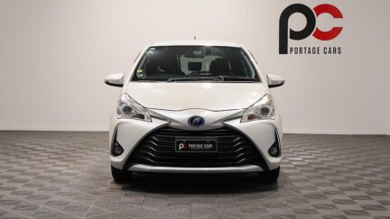 2017 Toyota Vitz Hybrid F Model image 344277