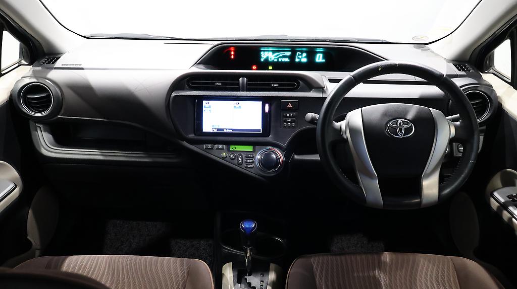 2012 Toyota Aqua G Model + Push Button image 341977