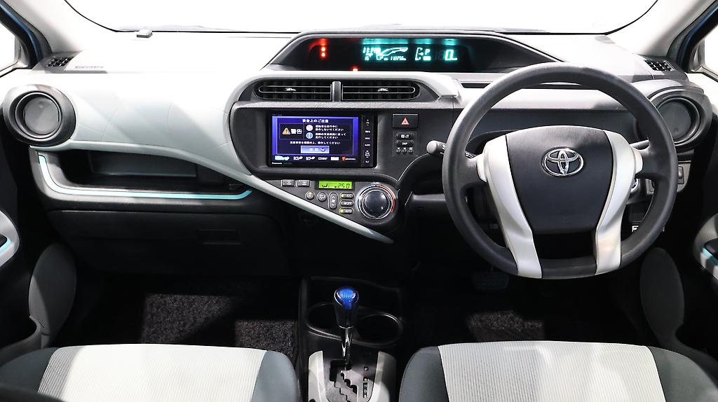2013 Toyota Aqua S Model, Push Start, Bluetooth image 343455