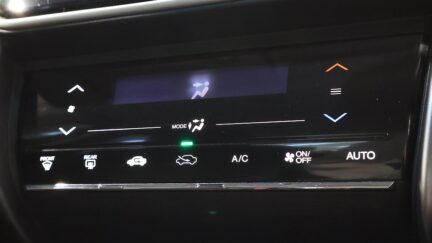 2014 Honda Grace Hybrid L X image 345827