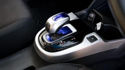 2015 Honda Fit Hybrid F Spec Hybrid image 341052