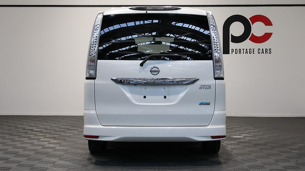 2013 Nissan Serena Highway Star S-Hybrid L Selection image 342125