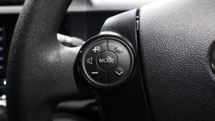 2016 Toyota Aqua Push Button + Reverse Camera image 343218