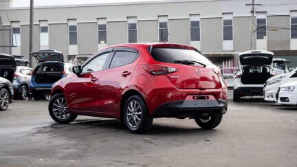 2015 Mazda Demio 13S 6AT FWD Push start image 342483