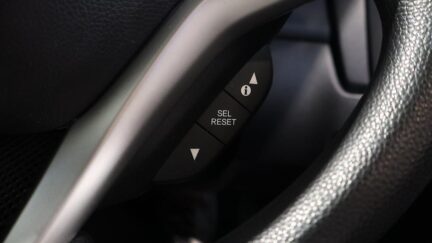 2013 Honda Fit F-Package Hybrid image 344159