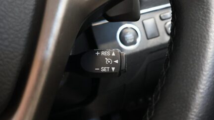 2012 Toyota Avensis Wagon Li image 341099