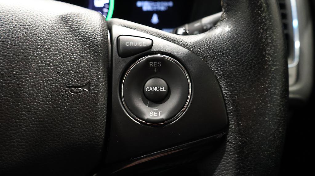 2015 Honda Vezel Hybrid X image 342970