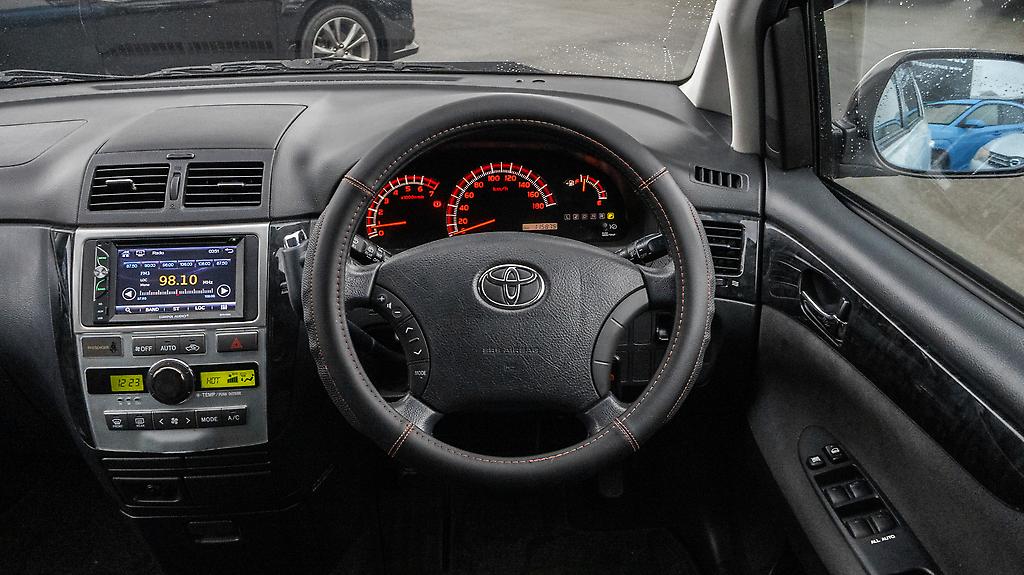 2006 Toyota Ipsum 240 S 7 Seater, Reverse camera image 342340