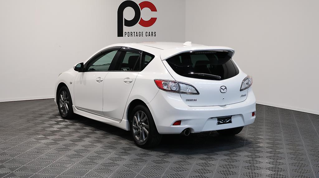 2013 Mazda Axela Sports 15S Sport Edition image 344323