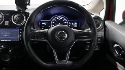 2018 Nissan Note E-Power X image 345485
