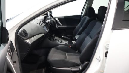 2012 Mazda Axela Sports 20S Skyactiv image 344996